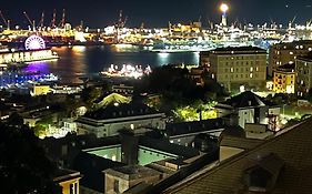Perdianahouse Waterfront